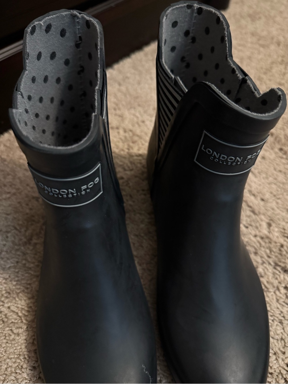 London Fog Black Chelsea-Style Rain Booties - Picture 5 of 5